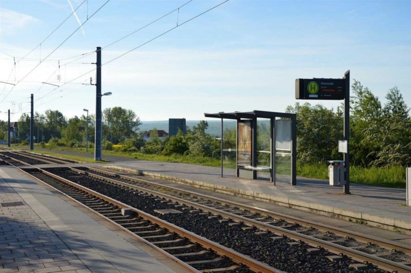 Binderslebener Landstr./Orionstr. 1 sew./innen