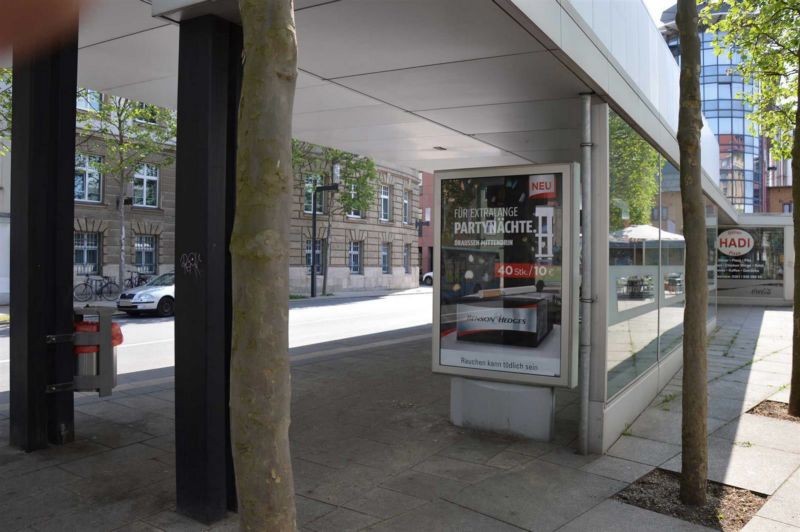 Bürgermeister-Wagner-Str./Bus-Bf Bstg. 2 re.