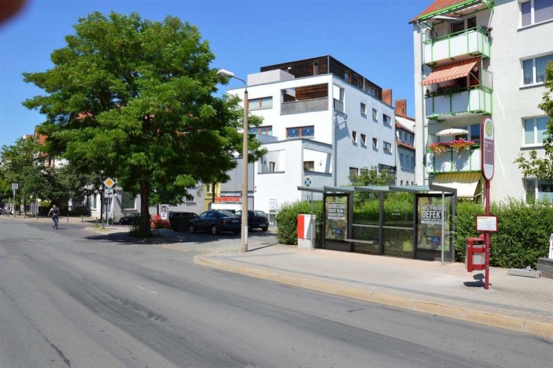 Geraer Str.   1/Wilhelm-Busch-Str. sew./innen re.