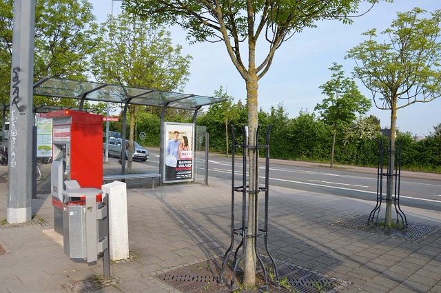 Gothaer Str./P+R Platz/Messe/mi. innen