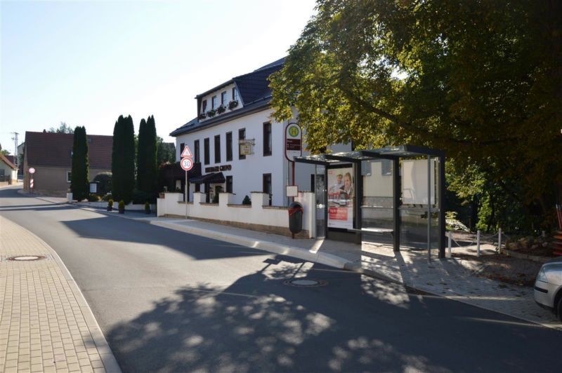 Hubertusstr.  68/Rhoda/innen