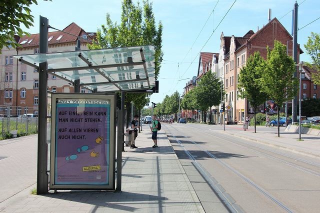 Magdeburger Allee 146/Ilversg. Platz saw./We.li.