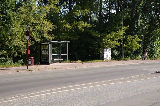 Str. der Nationen/Hanoier Str. saw./We.li.
