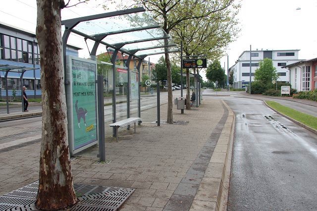 Walter-Gropius-Str./M.-Breuer-Ring saw./innen