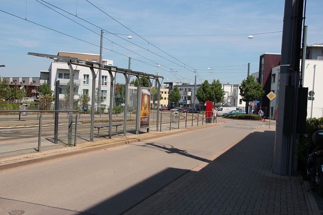 Walter-Gropius-Str./Wagenfeldstr. sew./außen