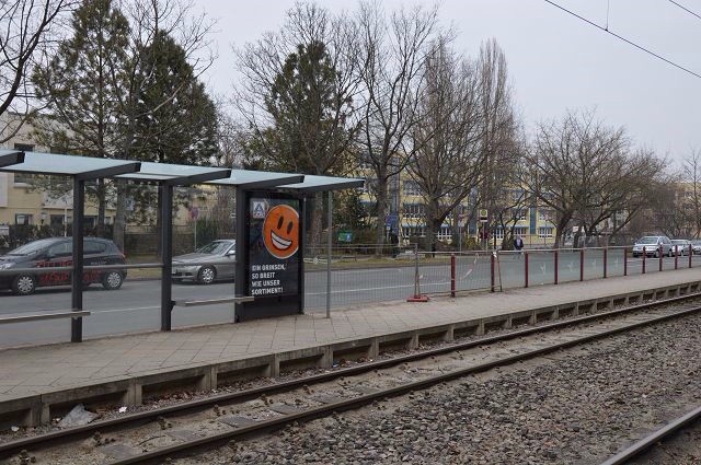 Warschauer Str.   3/Berliner Str./innen re.