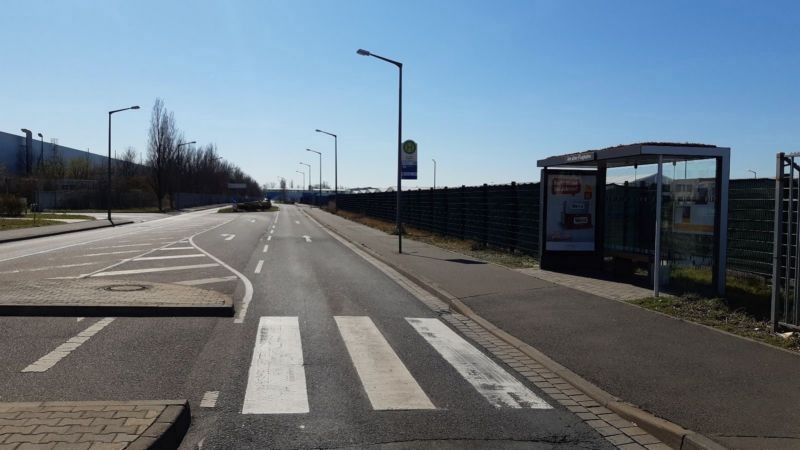 Am Alten Flughafen/Messe-Allee/We.re.