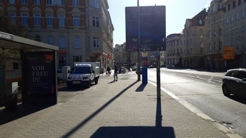Dresdner Str. geg.  68 re./We.li.