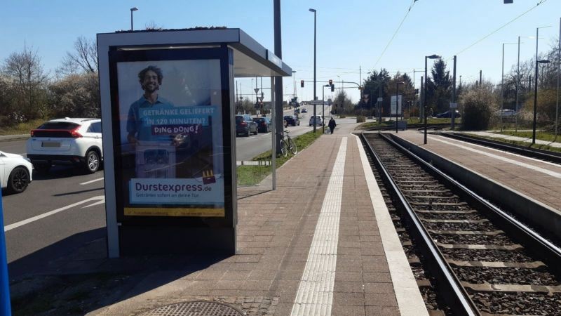 Paunsdorfer Allee/Riesaer Str. HST Bahn/We.li.