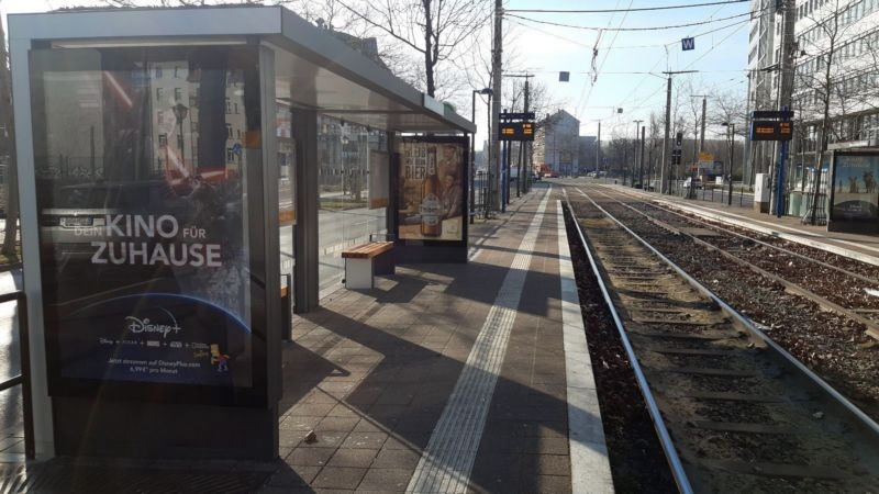 Prager Str. nach Riebeckstr. re./We.li.