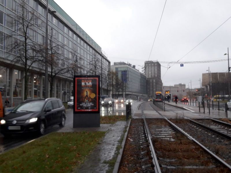 Georgiring   3/Mittelstreifen/We.li. Si. Gleis