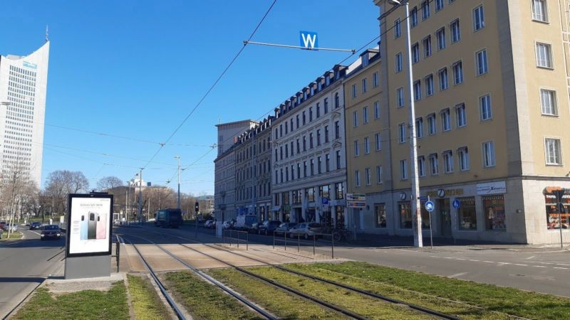 Grünewaldstr. Nh.   7 geg. Leplaystr./Mittelstreif