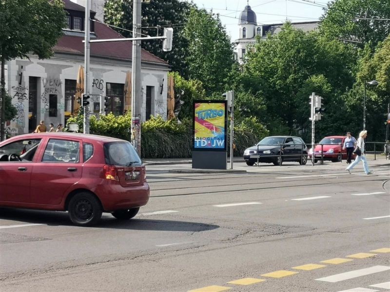 Karl-Liebknecht-Str. Nh. 165/Arno-Nitzsche-Str. na
