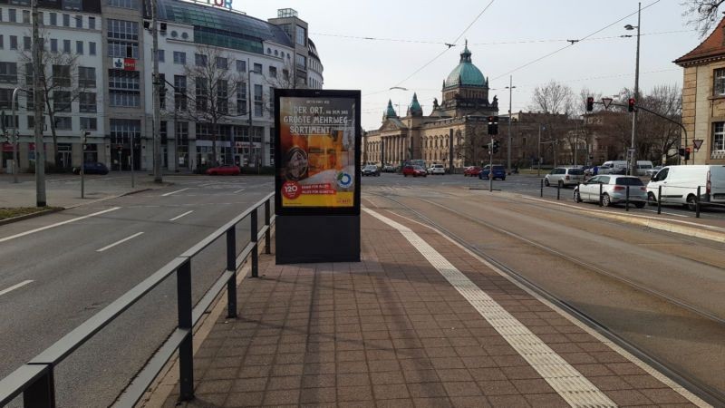 Martin-Luther-Ring 50 m Harkortstr./Mittelstreifen