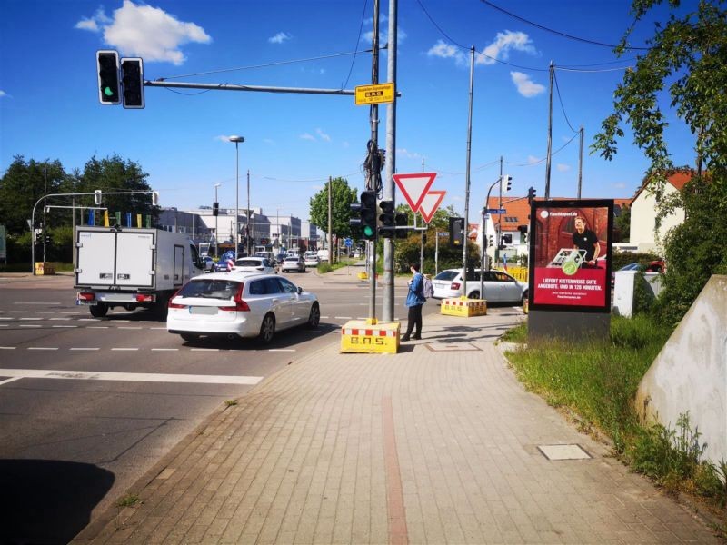 Riesaer Str./Hans-Weigel-Str. Nh. Kreuzung/We.re.