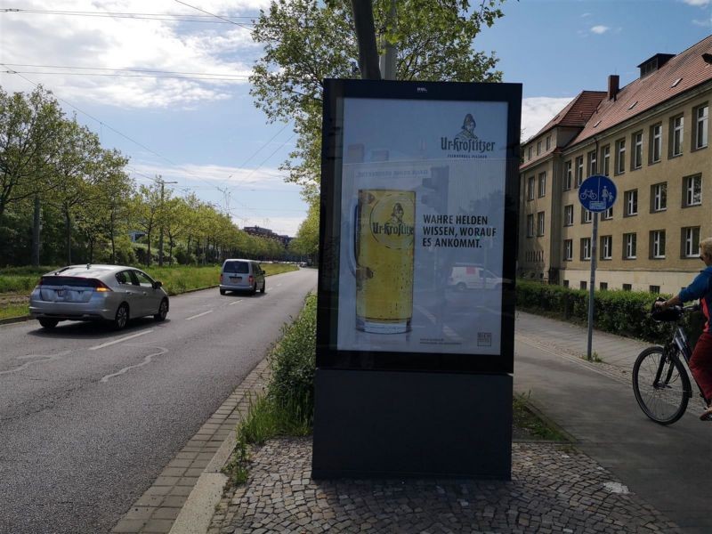 Zwickauer Str. 10 m nach Semmelweisstr./We.re.