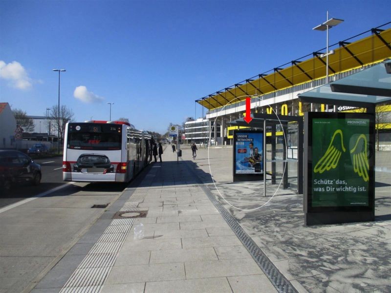 Krefelder str. vor Stadion li./We.re.