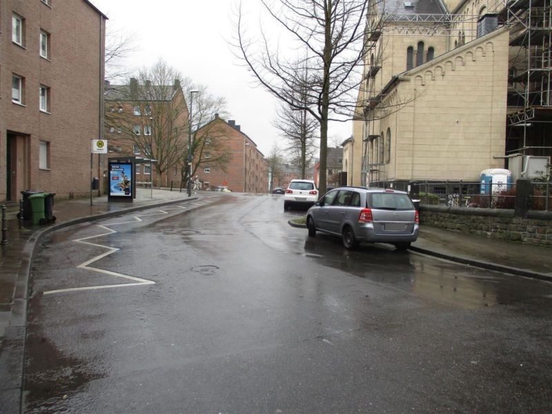 Turpinstr.  94/We.li.