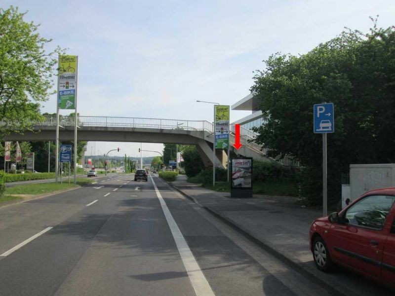 Krefelder Str./Fußgängerüberweg Porta saw./We.re.