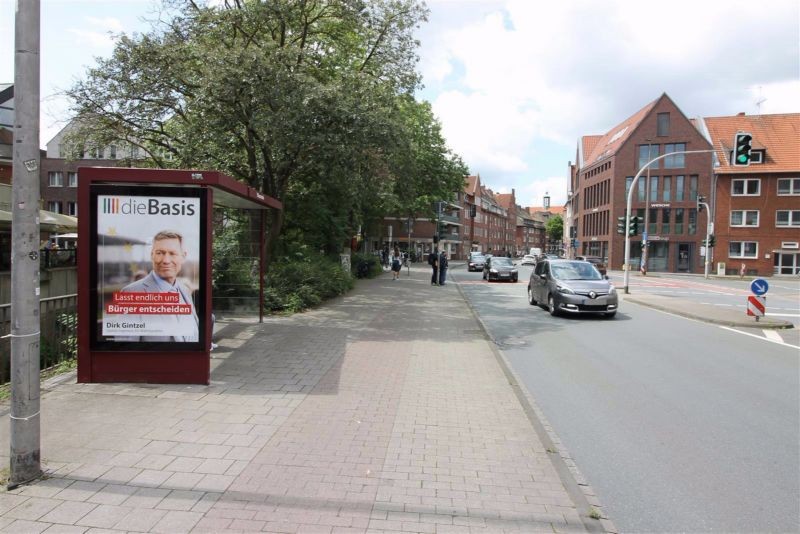 An der Apostelkirche/Bergstr. saw.