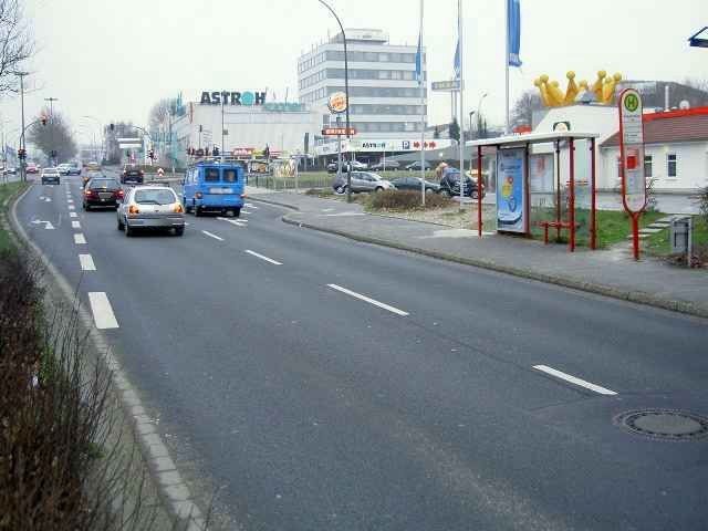 Borussiastr. neb. 152/außen