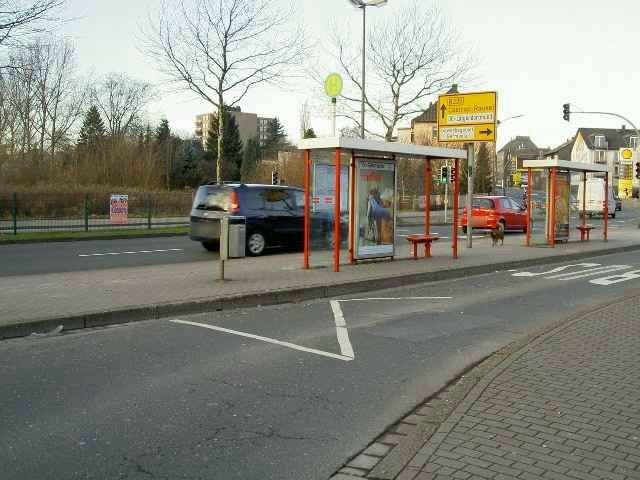 Borussiastr./Kesselborn Bus-HST hinten li. innen
