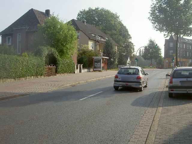 Hostedder Str.  32/We.li.