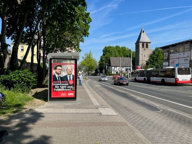 Leni-Rommel-Str./Oberdorfstr. Halle I Ii./We.li.