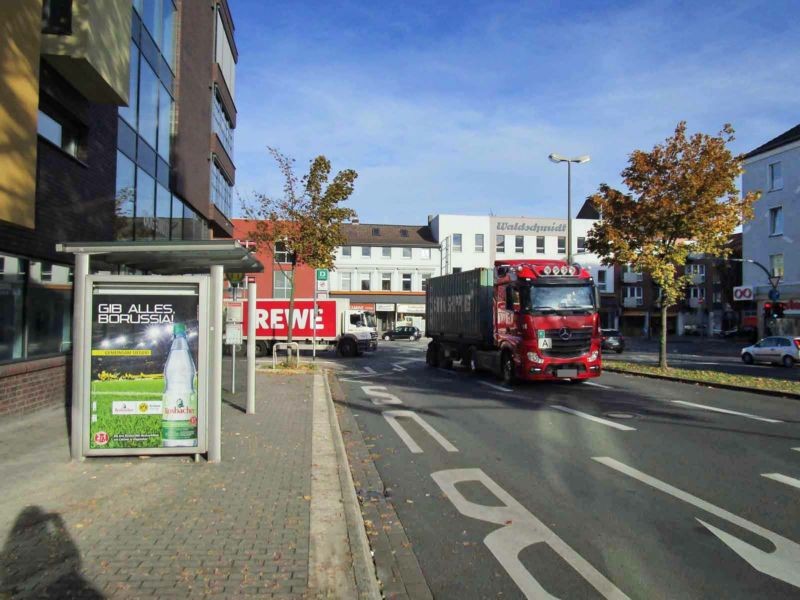 Möllerstr.   1/Rheinische Str./We.li.