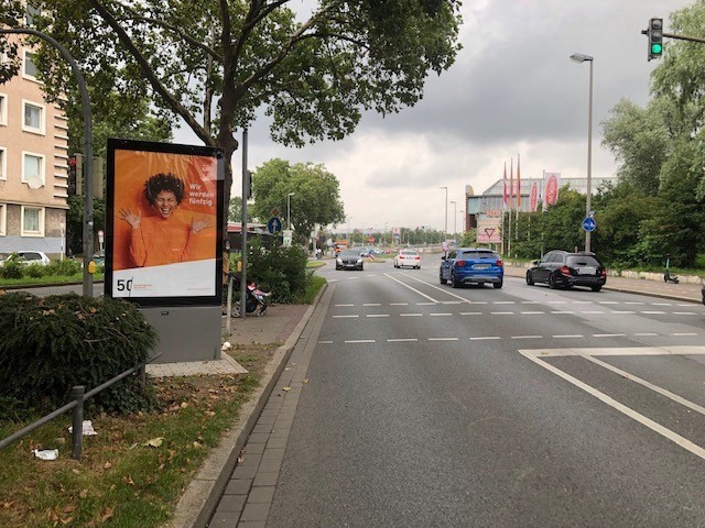 Bornstr. 150/Mittelinsel/Si. Str.