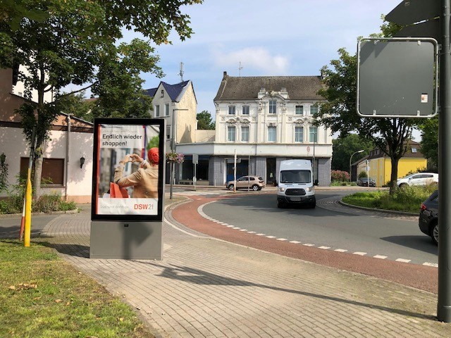 Derner Str./Kreisverkehr/Heringenstr./We.li.