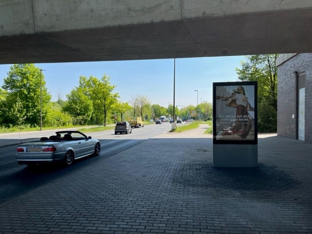 Huckarder Str. 180/Brücke/sew.