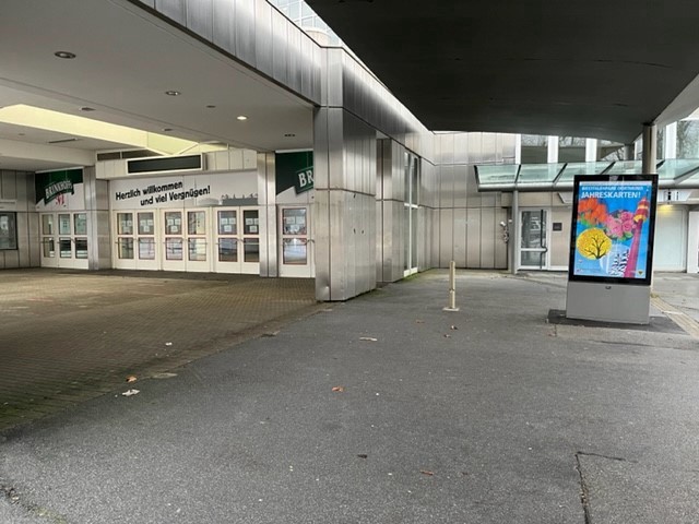 Westfalenhalle   1/Haupteing. VS