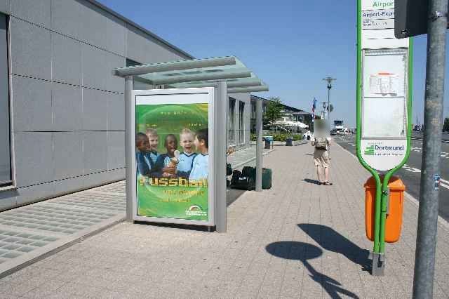 Flughafen Halle II We.li