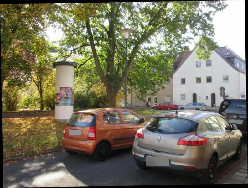 Lindenplatz/Großkühnauer Weg