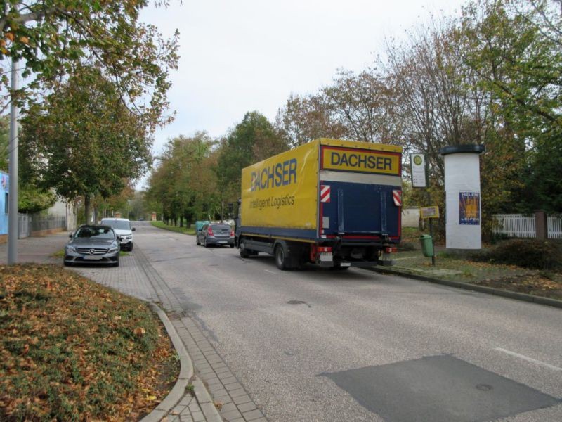 Wasserstadt geg.  Nr. 32 / Hst.