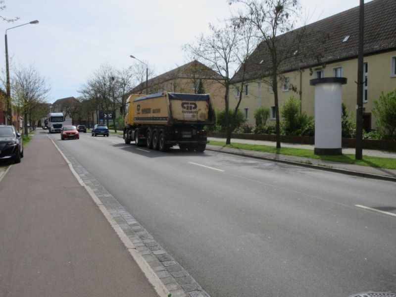 Dessauer Str. 114 Nh. Am Elbufer
