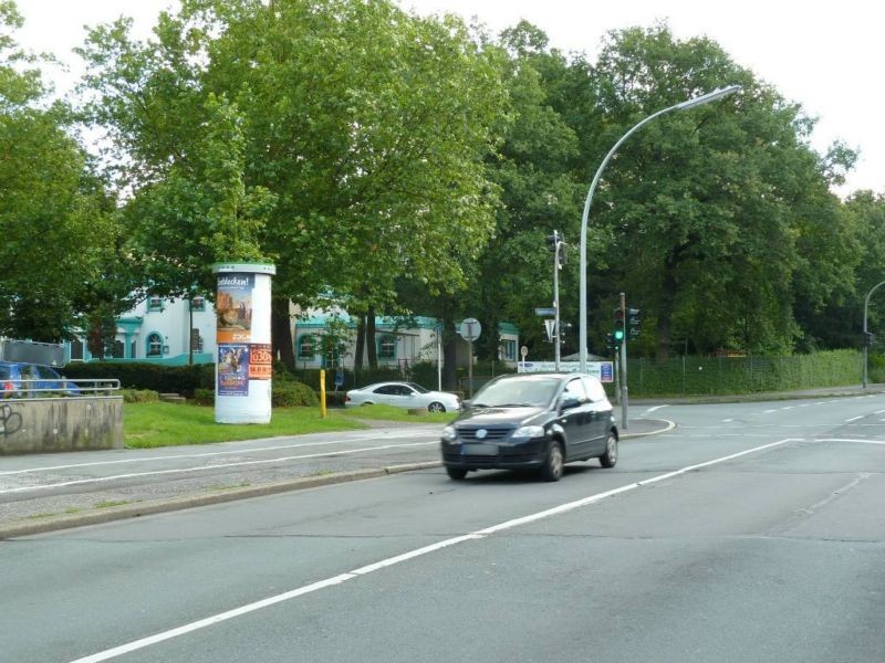 Carl-Duisberg-Str./Bachackerweg