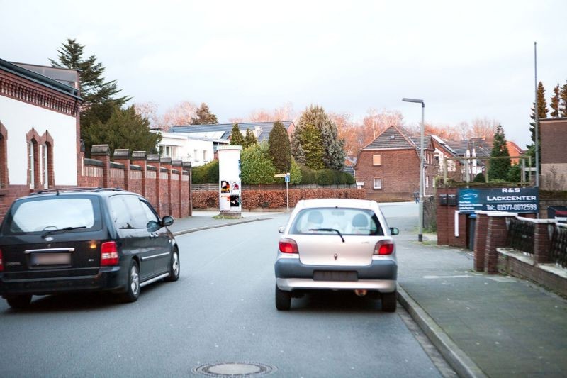 Quadenweg/Reitzensteinstr.