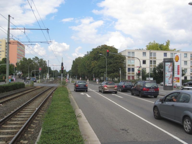 Geschwister-Scholl-Str. 10/Carl-Benz-Str.