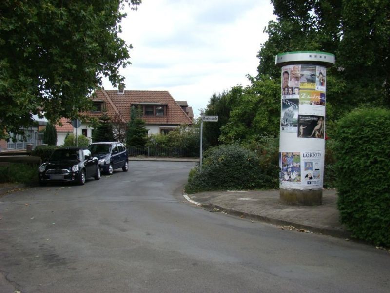 Quaet-Faslem-Platz/Oberdieckstr.