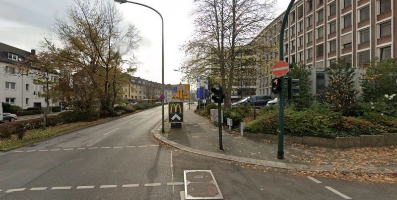 Huttropstr./Moltkestr. saw./We.re.