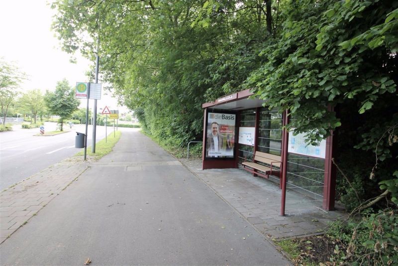 Albert-Schweitzer-Str. Nh. Roxeler Str.