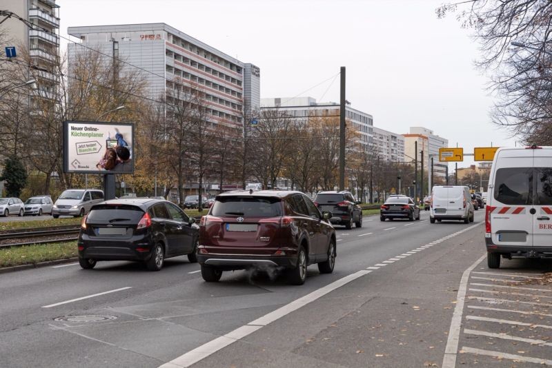 Mollstr. vor 10/Mittelstreifen sew.