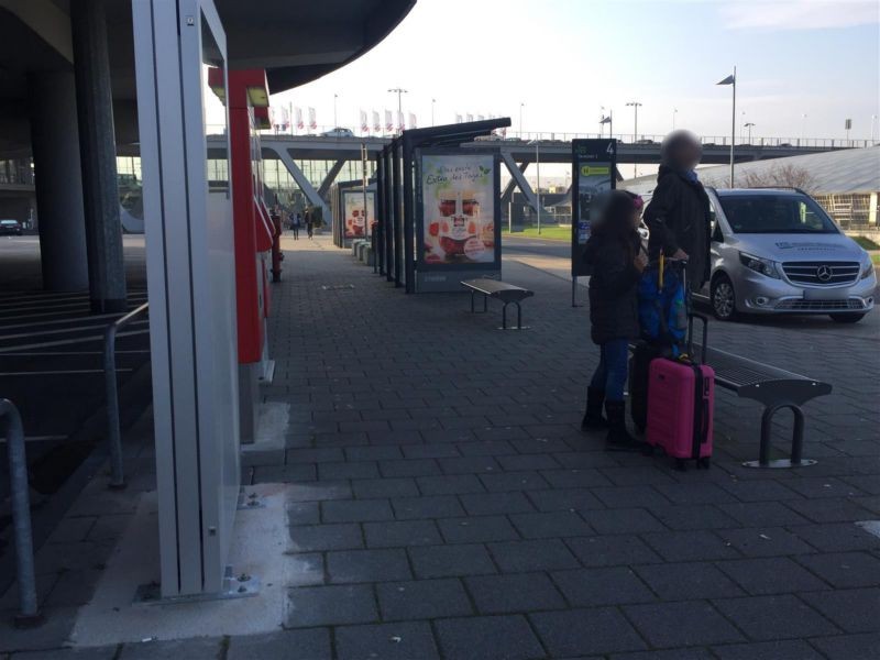 Busbahnhof - Bussteig 4/We.li.