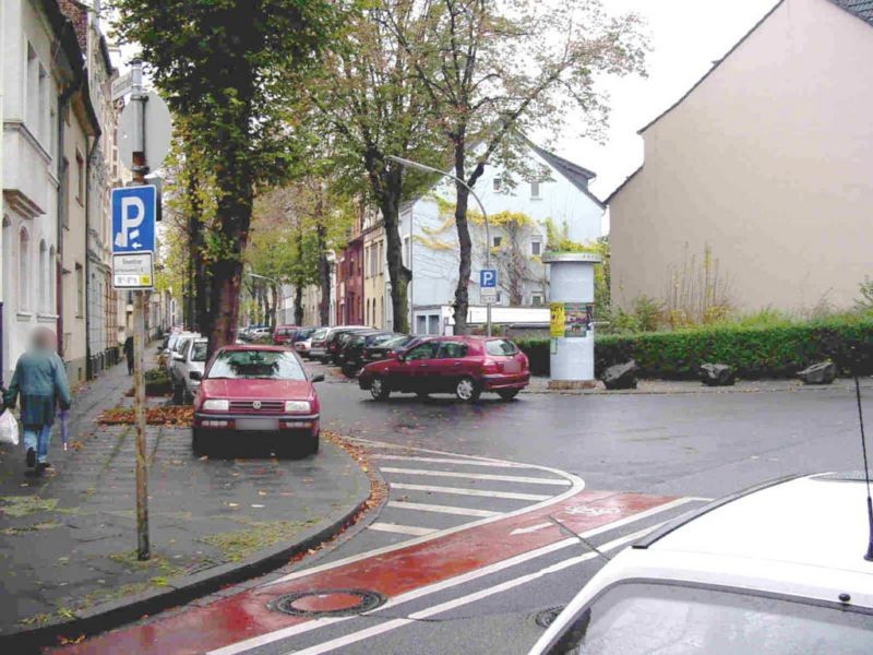 Ernststr./Waldstr.