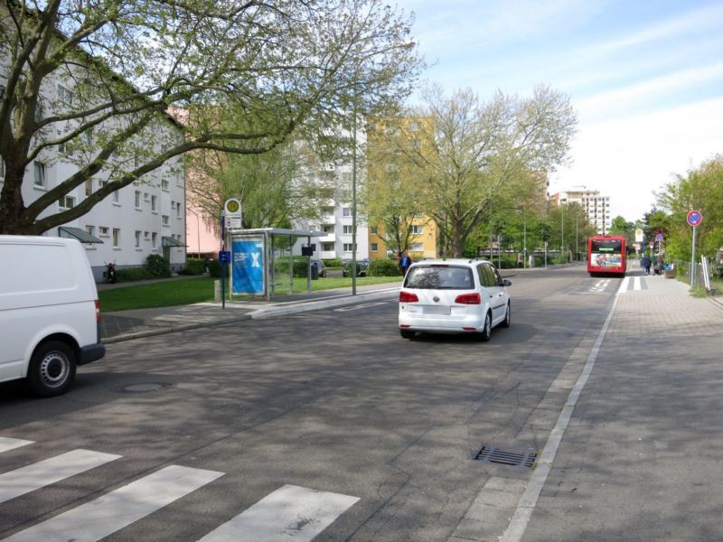 Karlsbader Str. 1-3/Nh. Burgallee/außen