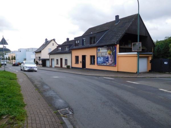 Bahnhofstr. 100
