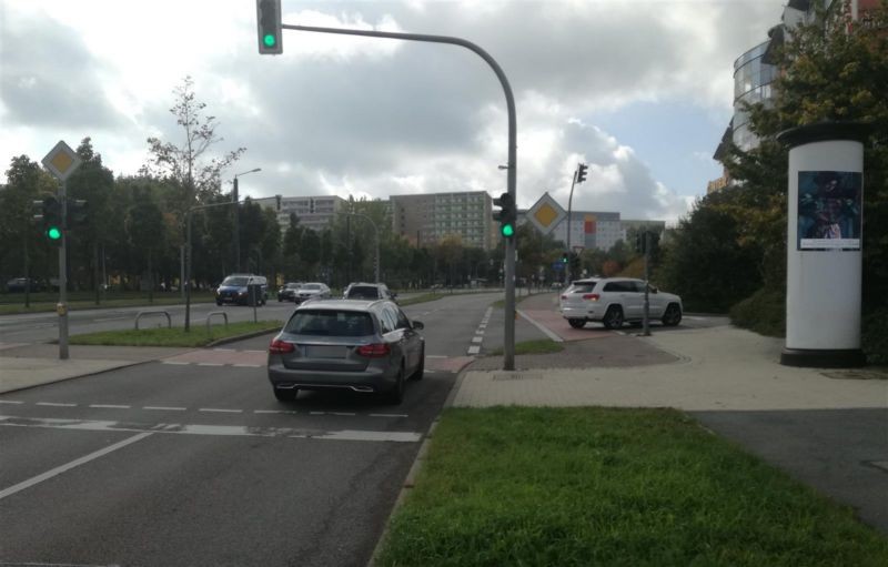 Wladimir-Sagorski-Str./VITA-Center/Untere TG
