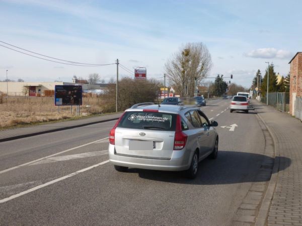 Calbesche Str. 31  / Zuf. Kaufland quer RS